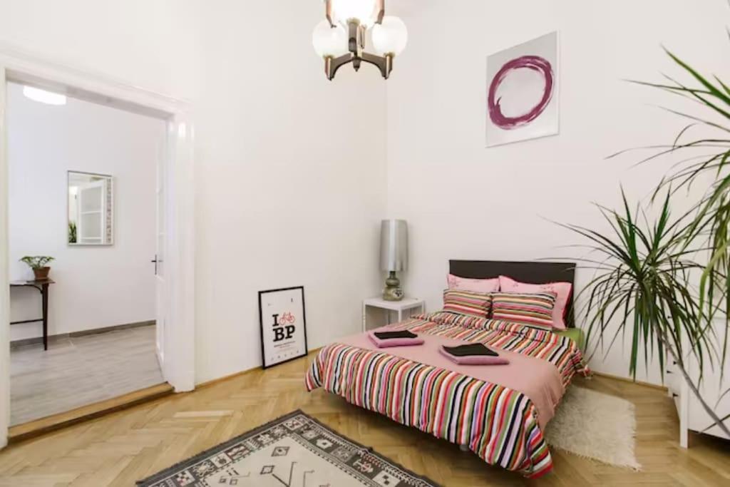 Central Apartment Kiraly Street Βουδαπέστη Εξωτερικό φωτογραφία
