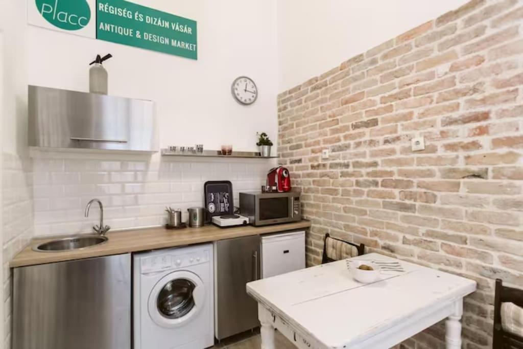 Central Apartment Kiraly Street Βουδαπέστη Εξωτερικό φωτογραφία